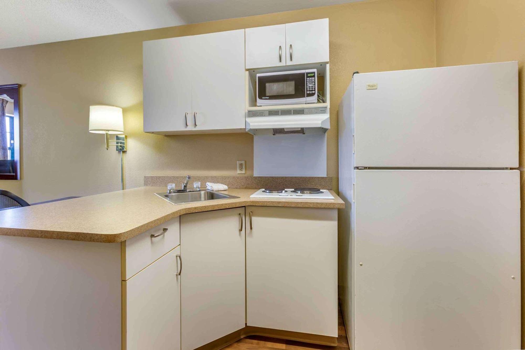 Extended Stay America Select Suites - Phoenix - Deer Valley Екстериор снимка