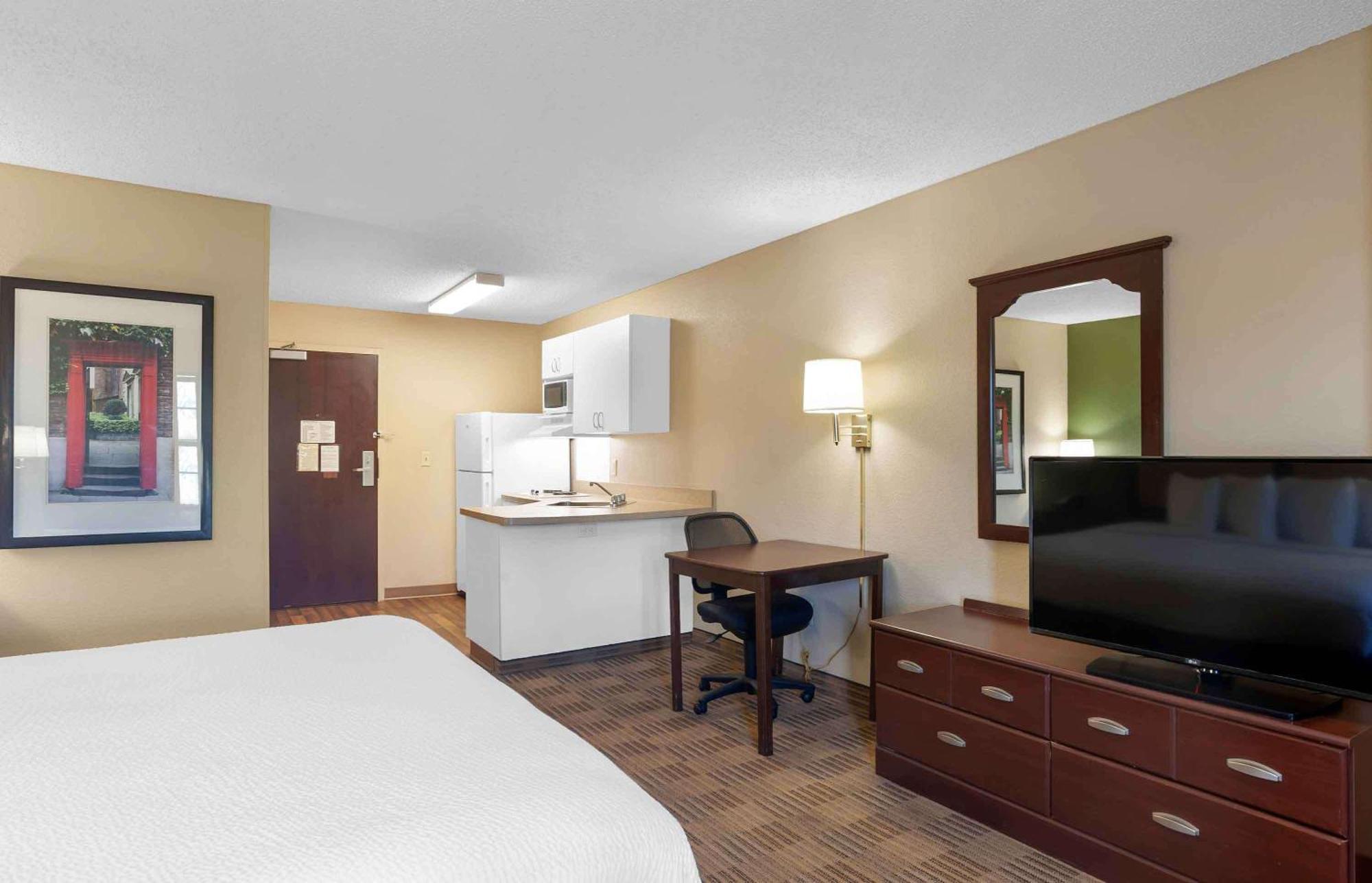 Extended Stay America Select Suites - Phoenix - Deer Valley Екстериор снимка