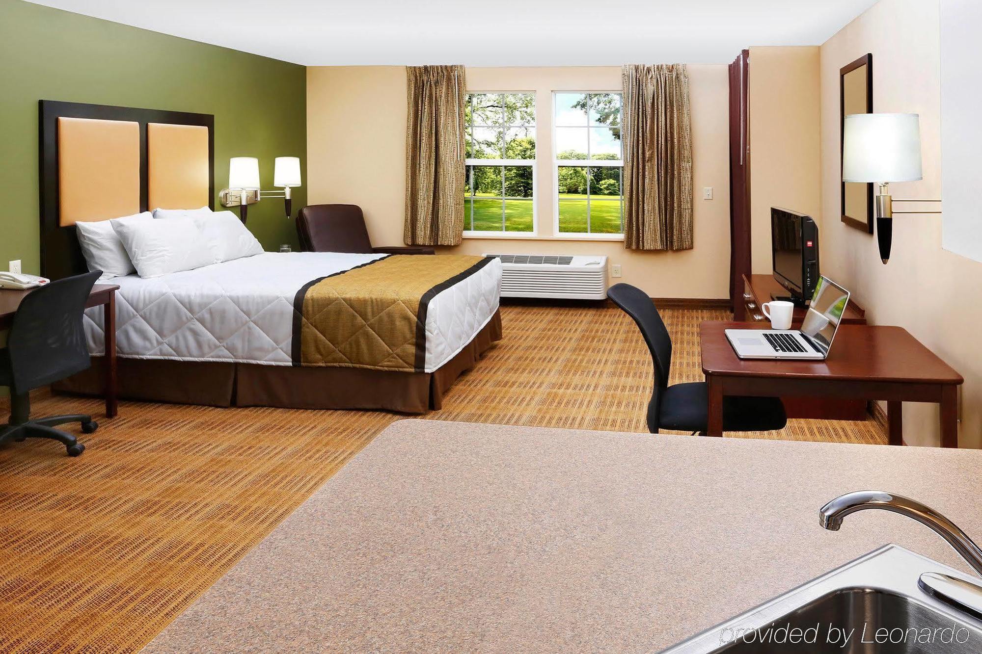 Extended Stay America Select Suites - Phoenix - Deer Valley Екстериор снимка